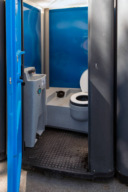 Best Long-term porta potty rental  in Carlisle, IA